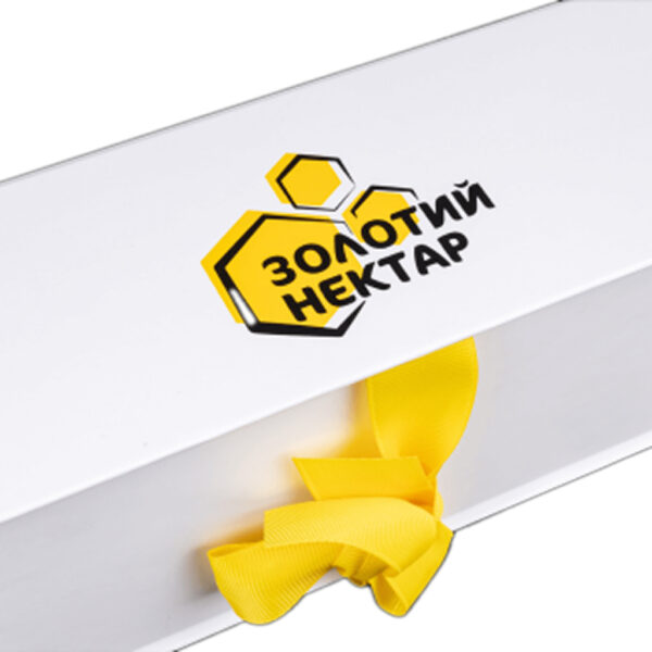 Подарунковий набір горіхів із медом - 600 мл